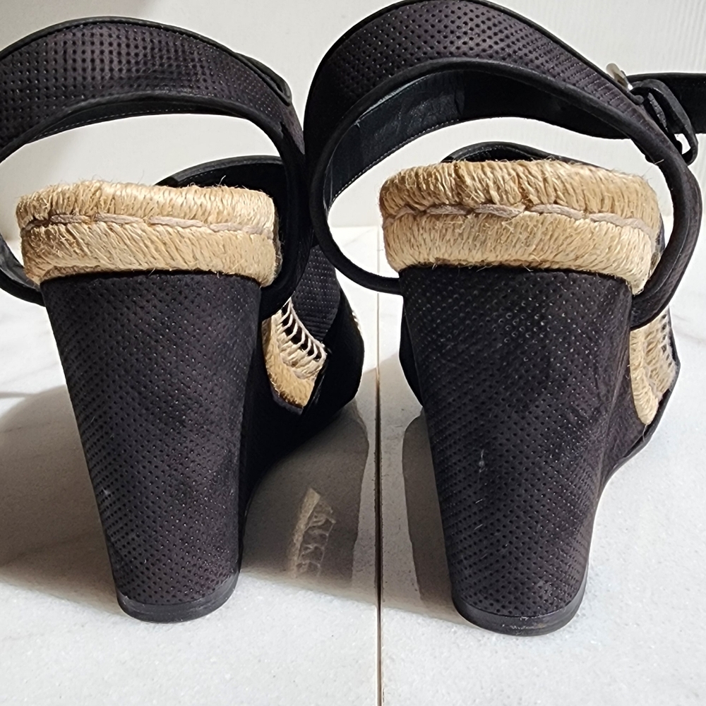 Balenciaga Sandal - Picture 7 of 8
